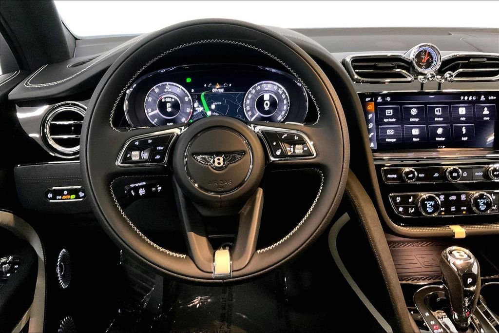New 2026 Bentley Bentayga Speed image 9