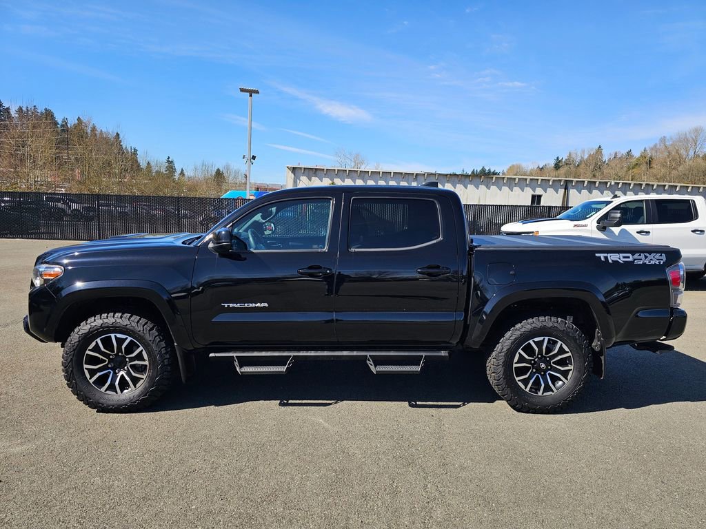 Used 2021 Toyota Tacoma TRD Sport image 8
