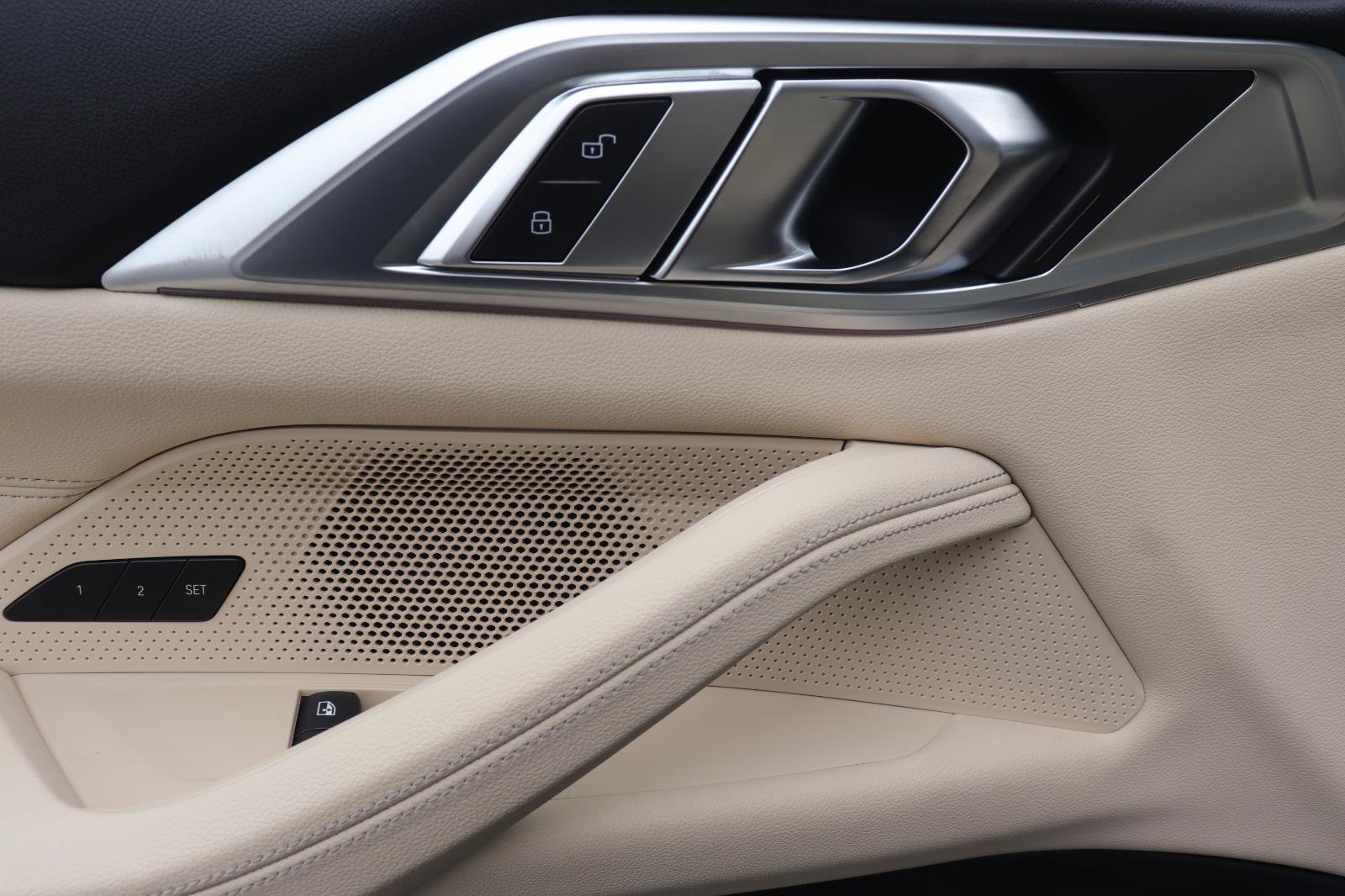 Certified 2023 BMW 430i Coupe w/ M Sport Package image 18