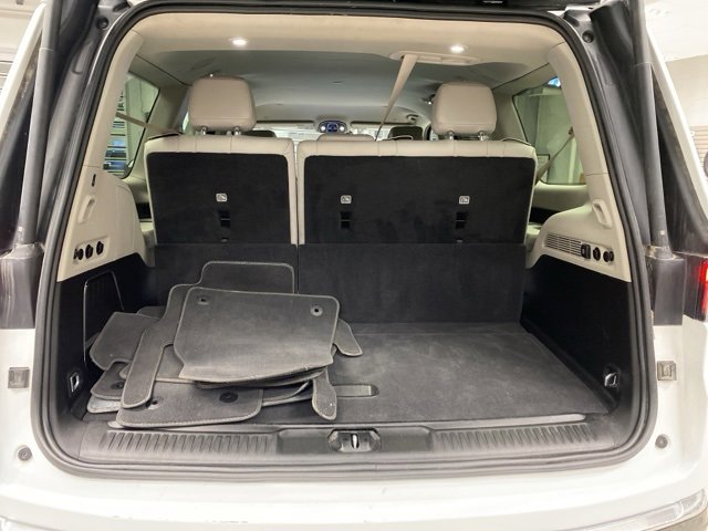 Used 2024 Jeep Wagoneer Series II image 8