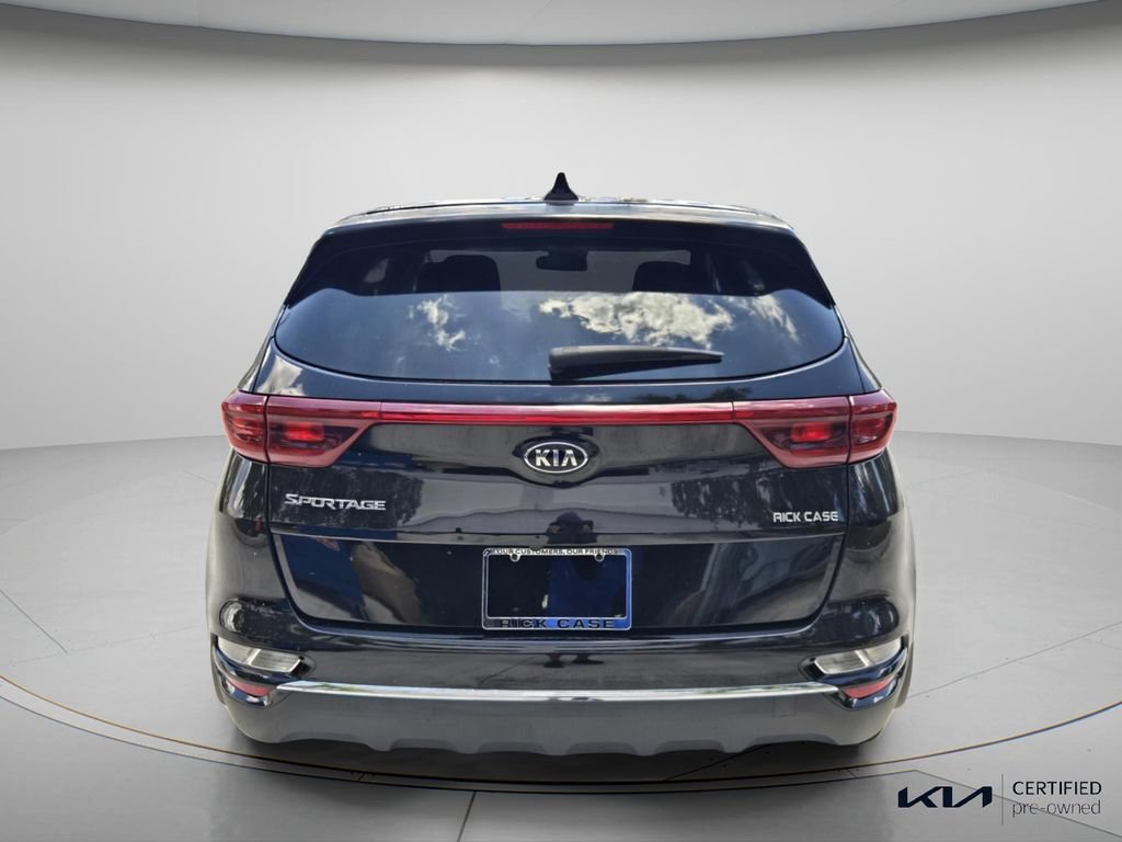 Certified 2022 Kia Sportage LX FWD image 6