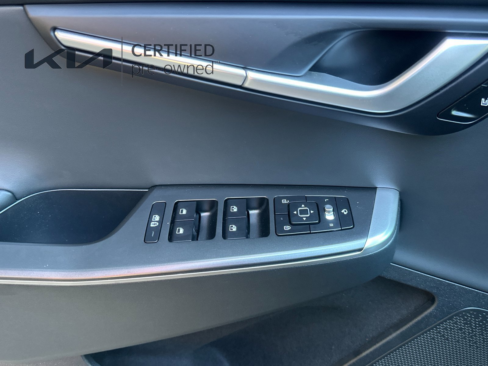 Certified 2024 Kia EV6 Light RWD image 12
