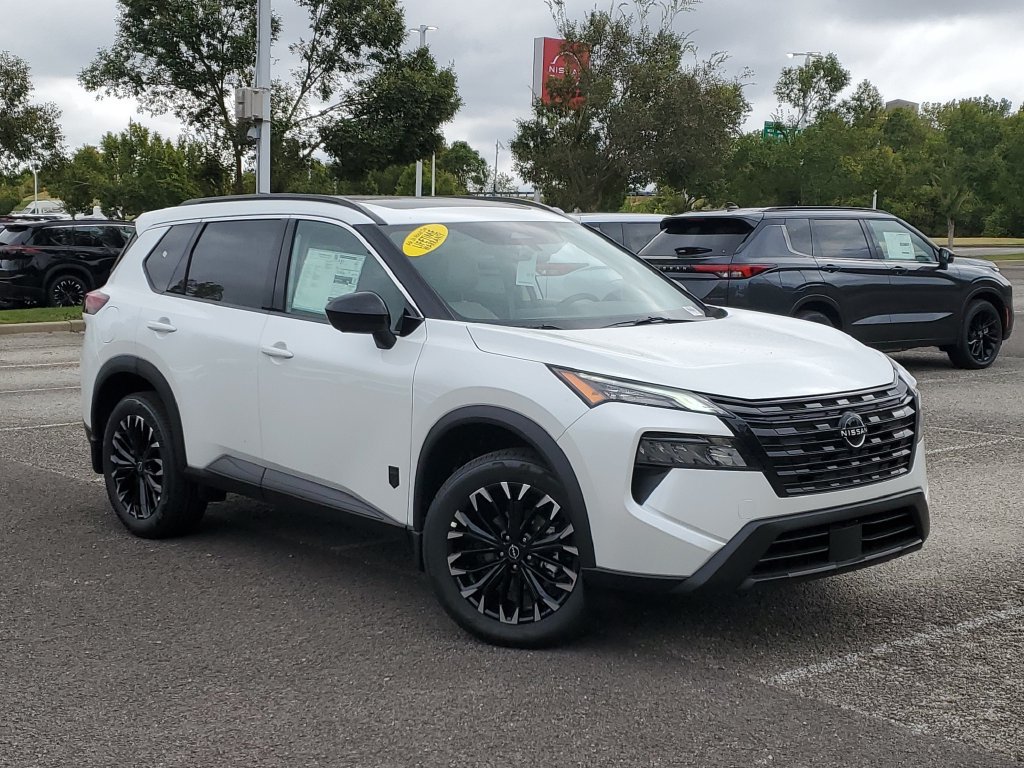 New 2026 Nissan Rogue Dark Armor AWD/4WD image 36