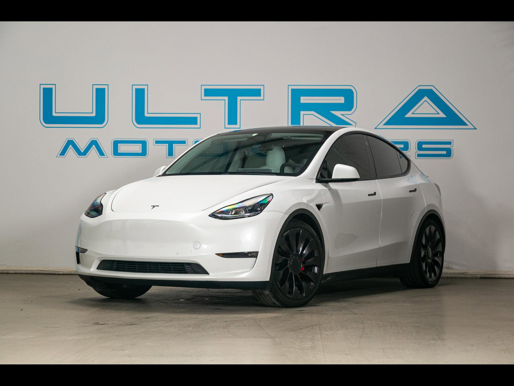 Used 2021 Tesla Model Y Performance image 1