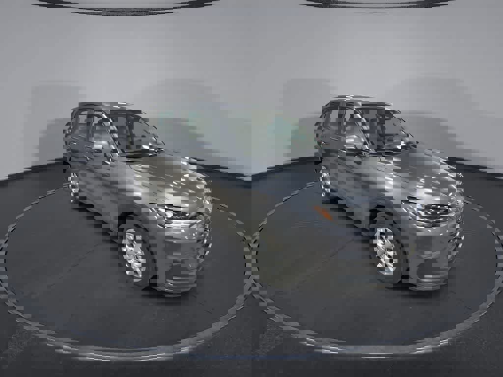 Used 2023 Honda HR-V LX image 2