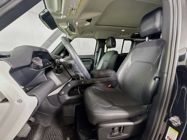 Used 2023 Land Rover Defender 110 SE AWD/4WD image 11