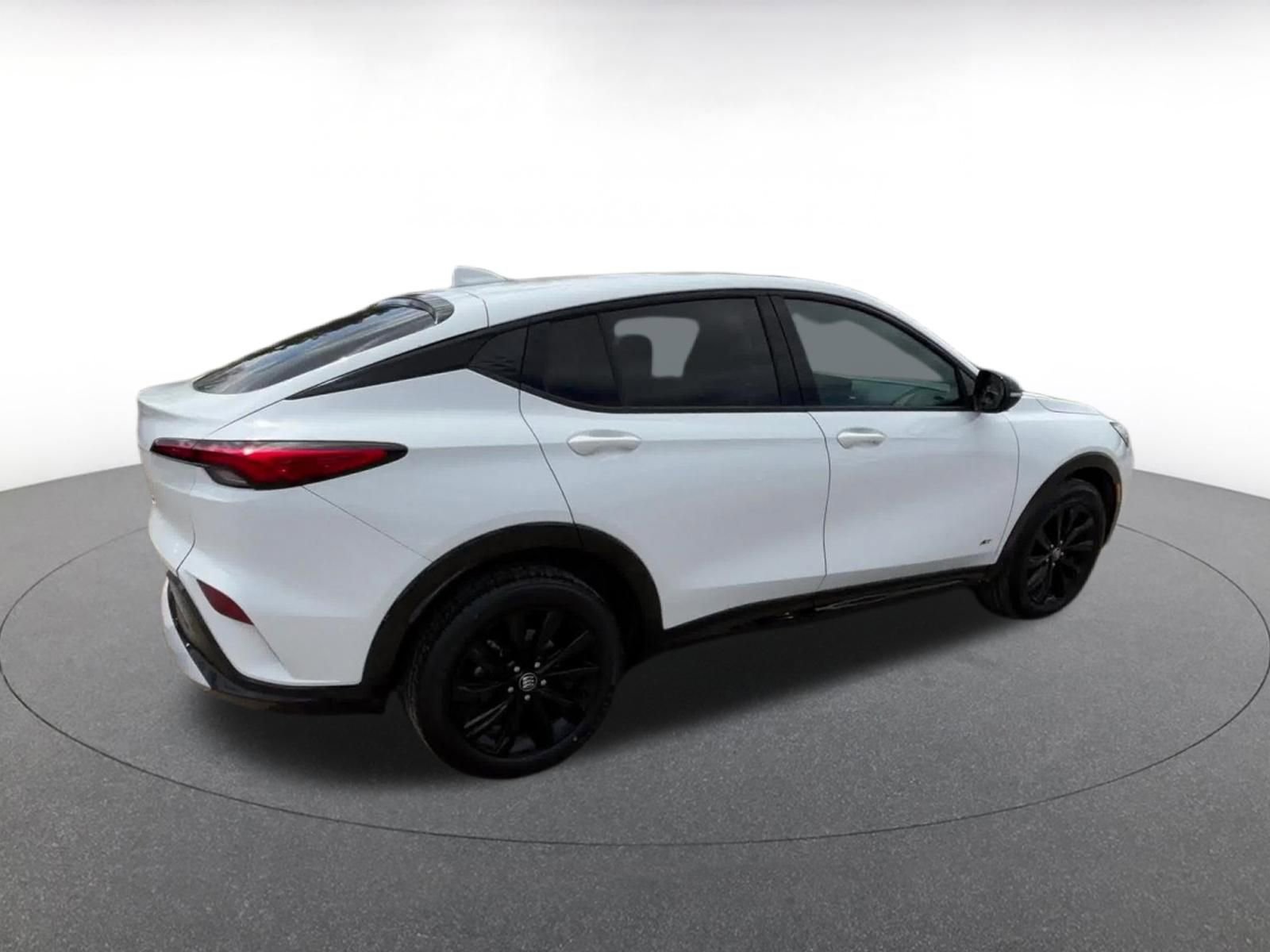 Used 2025 Buick Envista Sport Touring FWD image 14