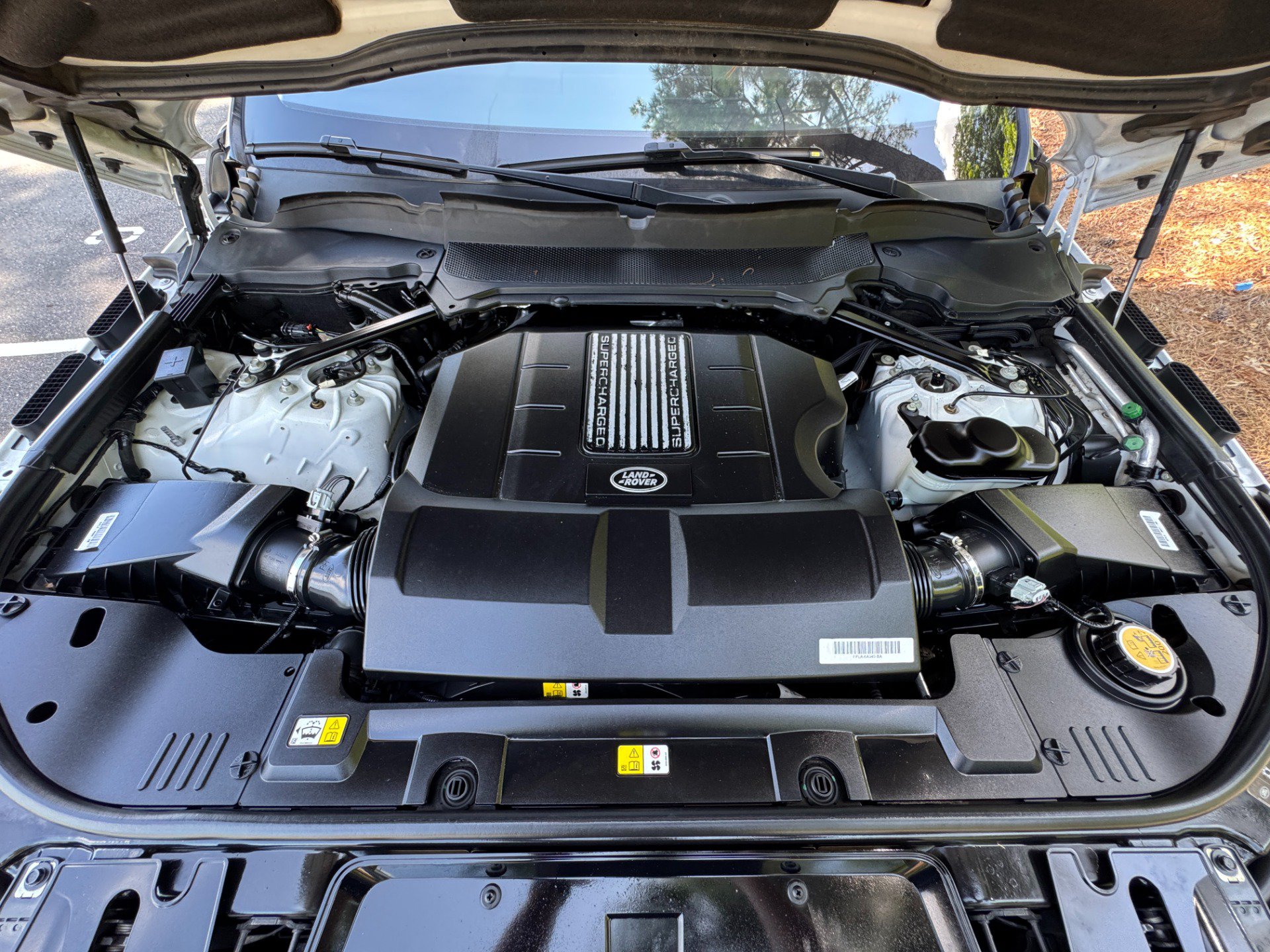 Used 2019 Land Rover Range Rover Sport Supercharged AWD/4WD image 74