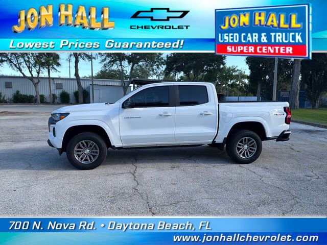 Used 2024 Chevrolet Colorado LT w/ LT Convenience Package II image 4