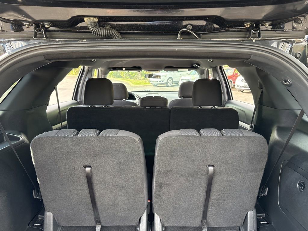 Used 2017 Ford Explorer XLT FWD image 34