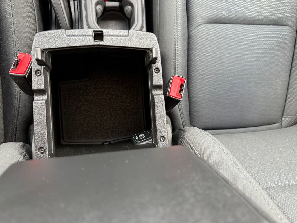 Used 2019 Jeep Wrangler Unlimited Sport S AWD/4WD image 39