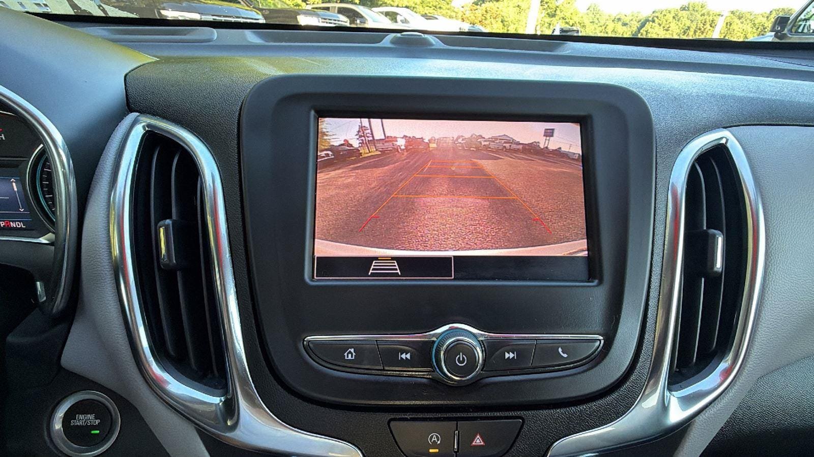 Used 2024 Chevrolet Equinox LT FWD image 31