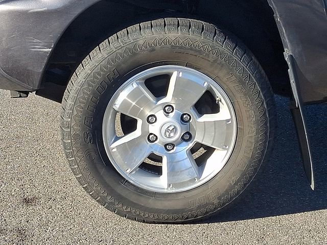 Used 2015 Toyota Tacoma PreRunner w/ TRD Sport Package image 8