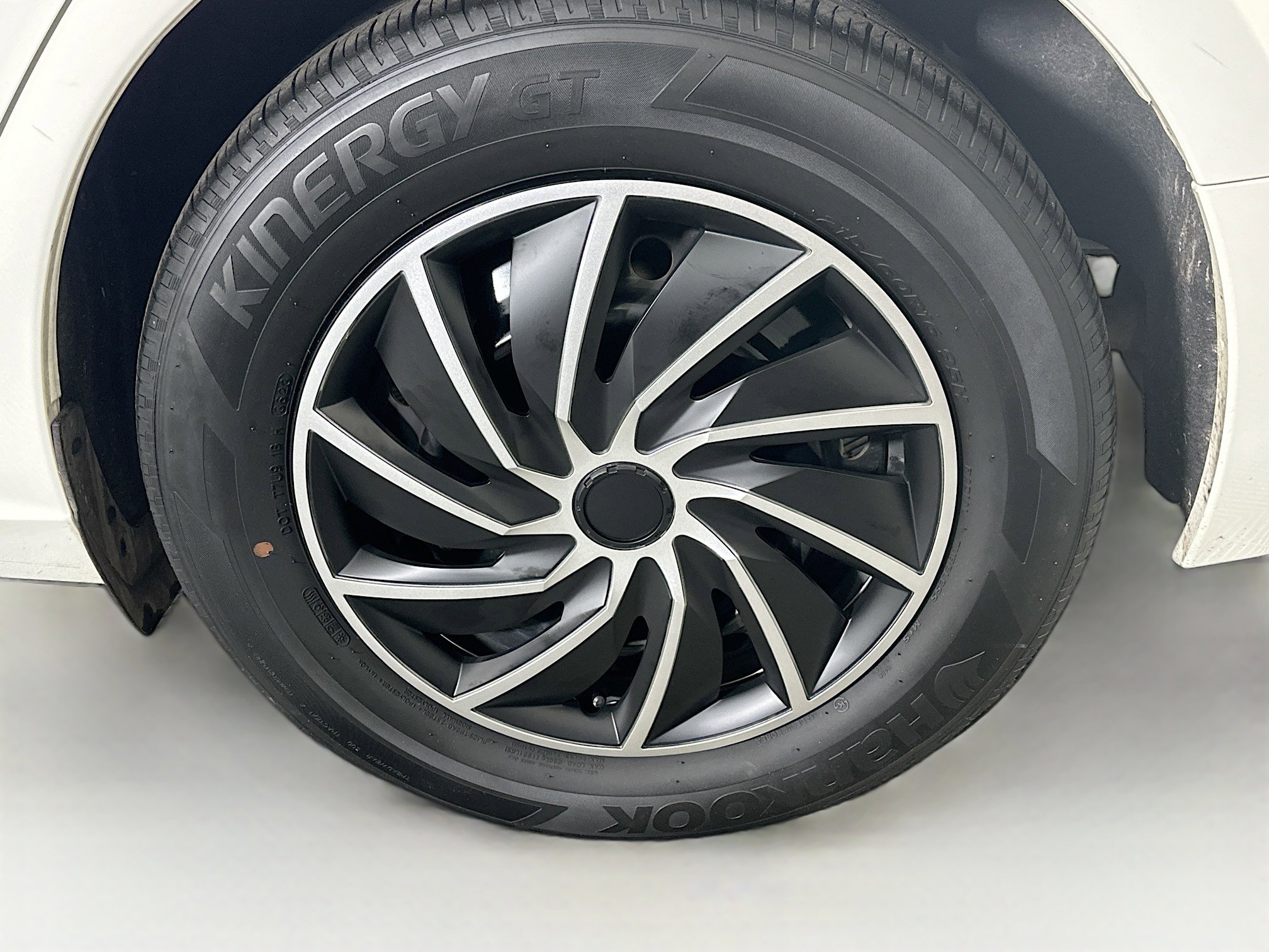 Used 2024 Nissan Altima 2.5 S image 11