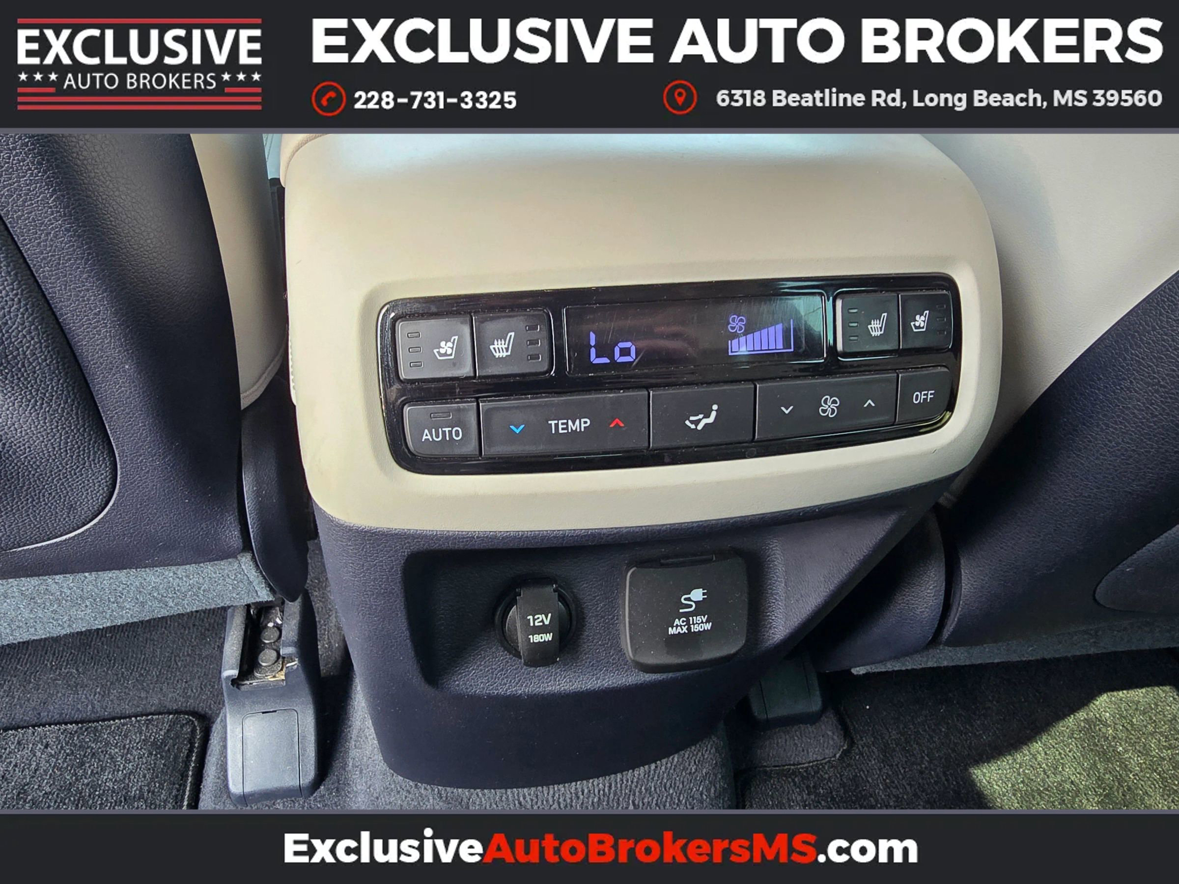 Used 2021 Hyundai Palisade Calligraphy image 25