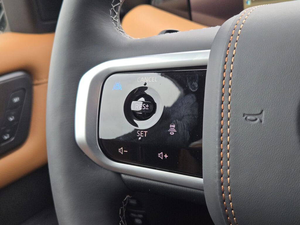 New 2026 Nissan Armada Platinum Reserve image 32