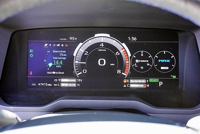 Used 2023 Toyota Sequoia Platinum AWD/4WD image 48