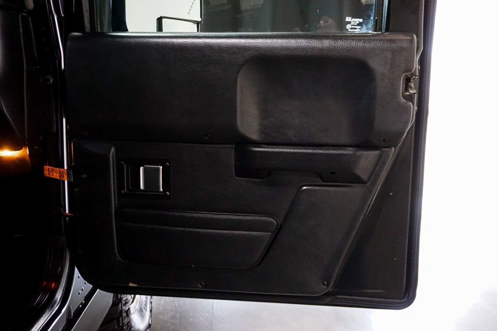 Used 2006 HUMMER H1 4-Door Wagon AWD/4WD image 59