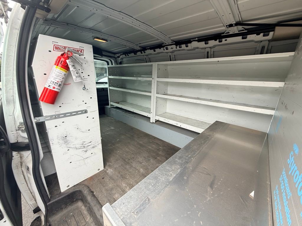 Used 2014 Chevrolet Express 3500 RWD image 28
