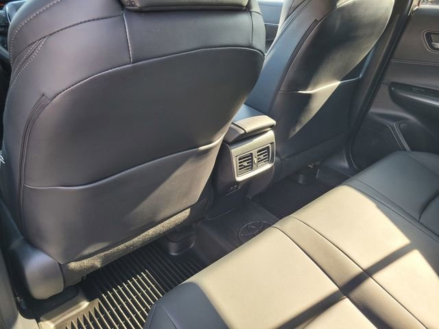 Used 2024 Toyota Venza Nightshade image 12