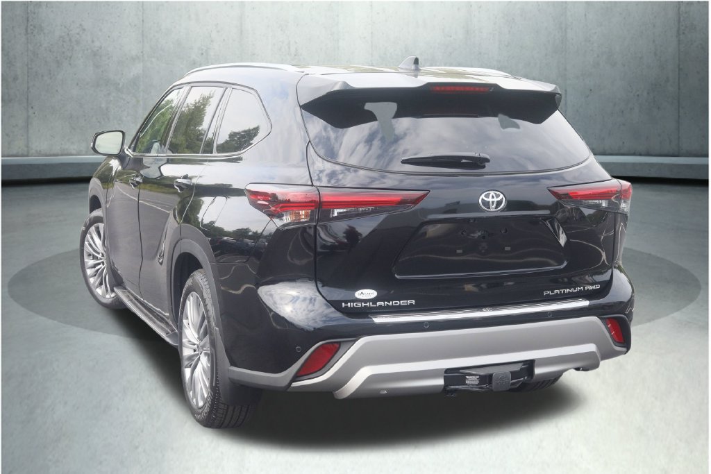 Used 2026 Toyota Highlander Platinum AWD/4WD image 42