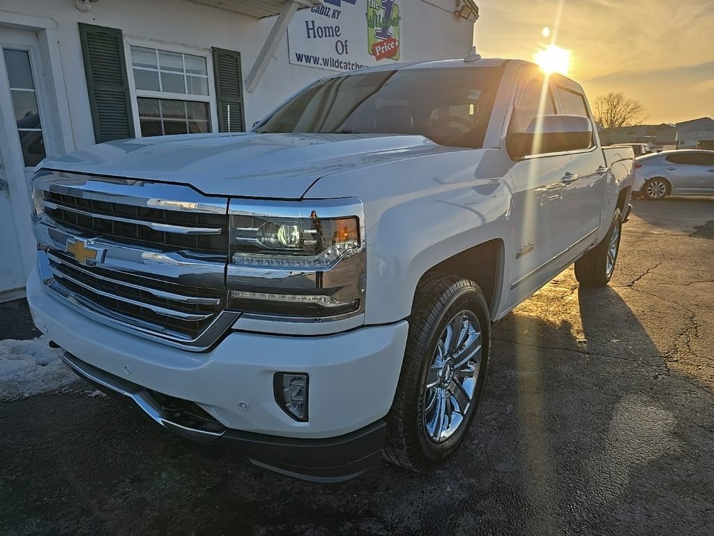 Used 2018 Chevrolet Silverado 1500 High Country image 3