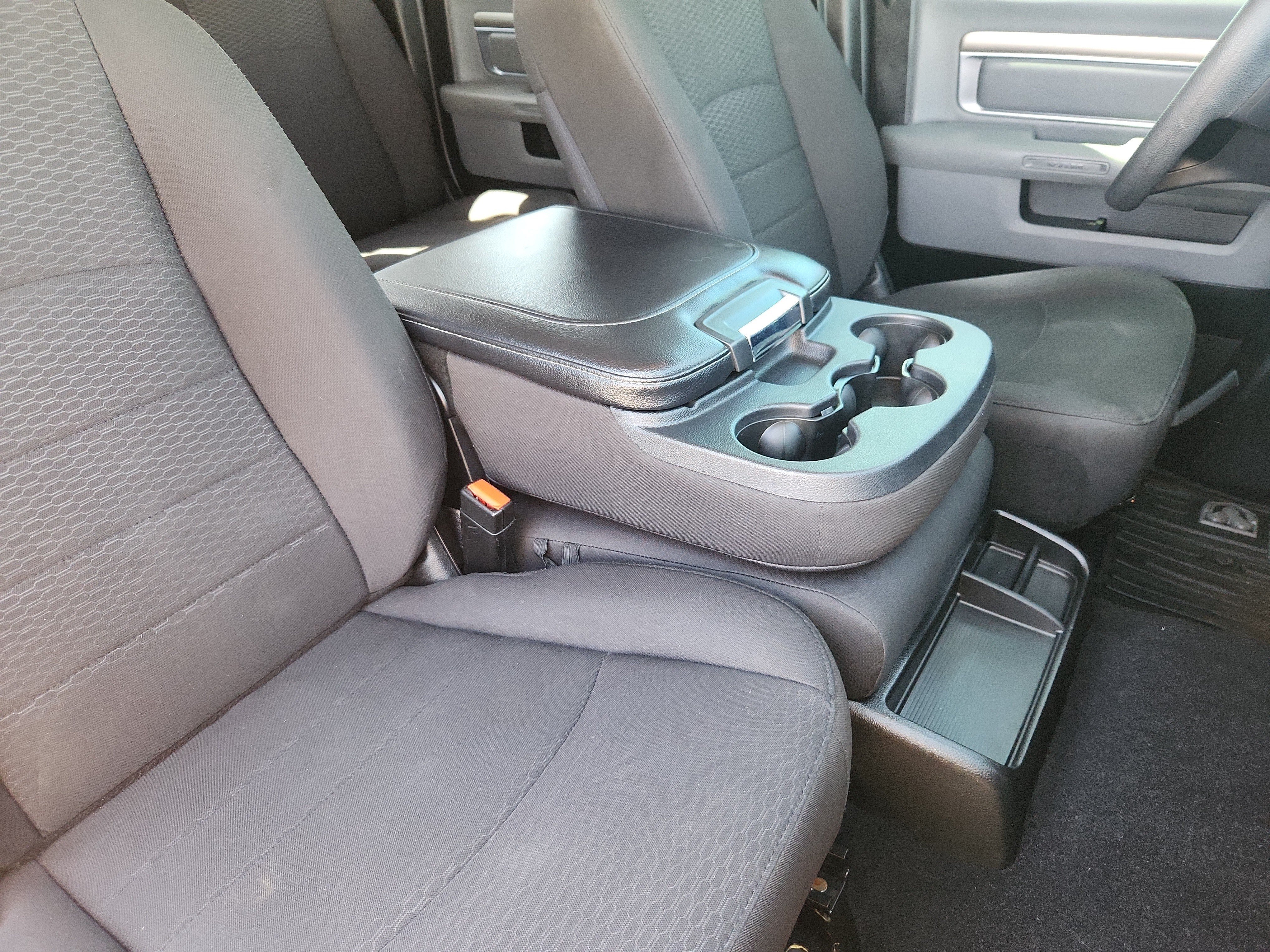 Used 2019 RAM 1500 Classic Warlock w/ Electronics Group AWD/4WD image 16