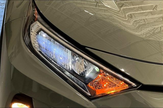 Used 2019 Toyota RAV4 XLE w/ Convenience Package image 32