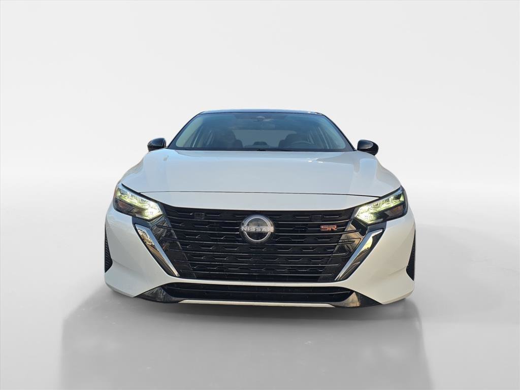 Used 2024 Nissan Sentra SR w/ SR Premium Package image 9