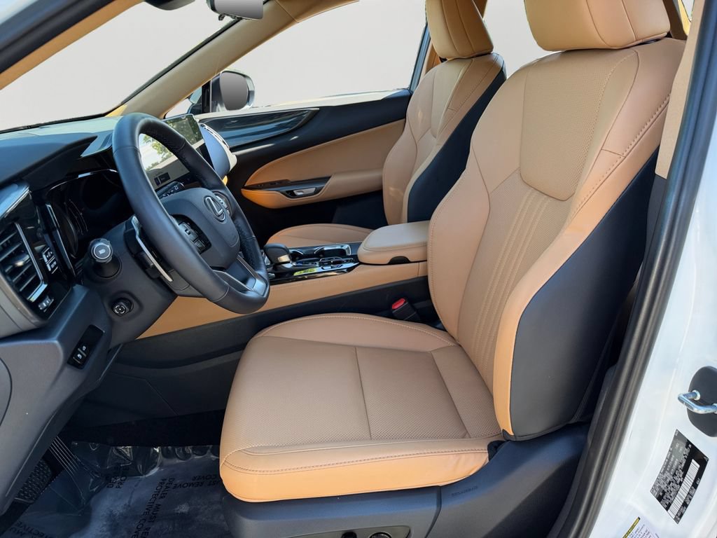 Certified 2026 Lexus NX 350 AWD w/ Accessory Package (2T) image 15