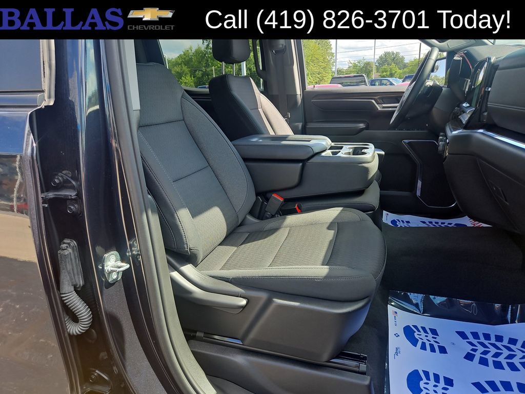 Certified 2023 Chevrolet Silverado 1500 RST w/ Z71 Off-Road Package AWD/4WD image 34