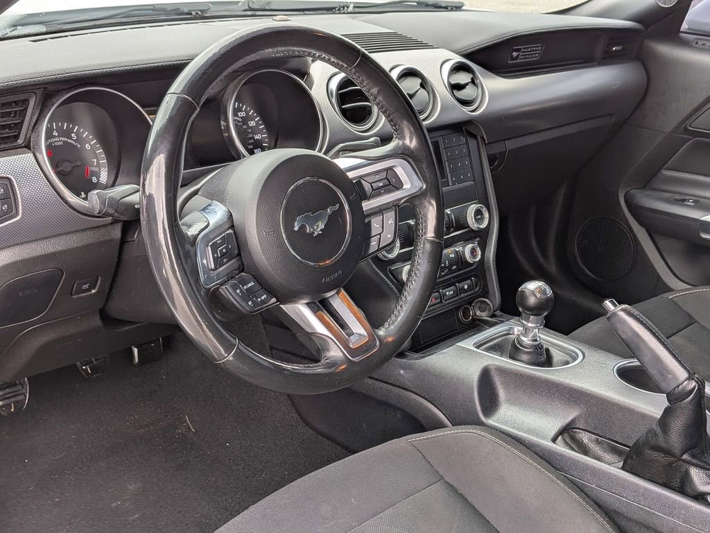 Used 2020 Ford Mustang GT image 18