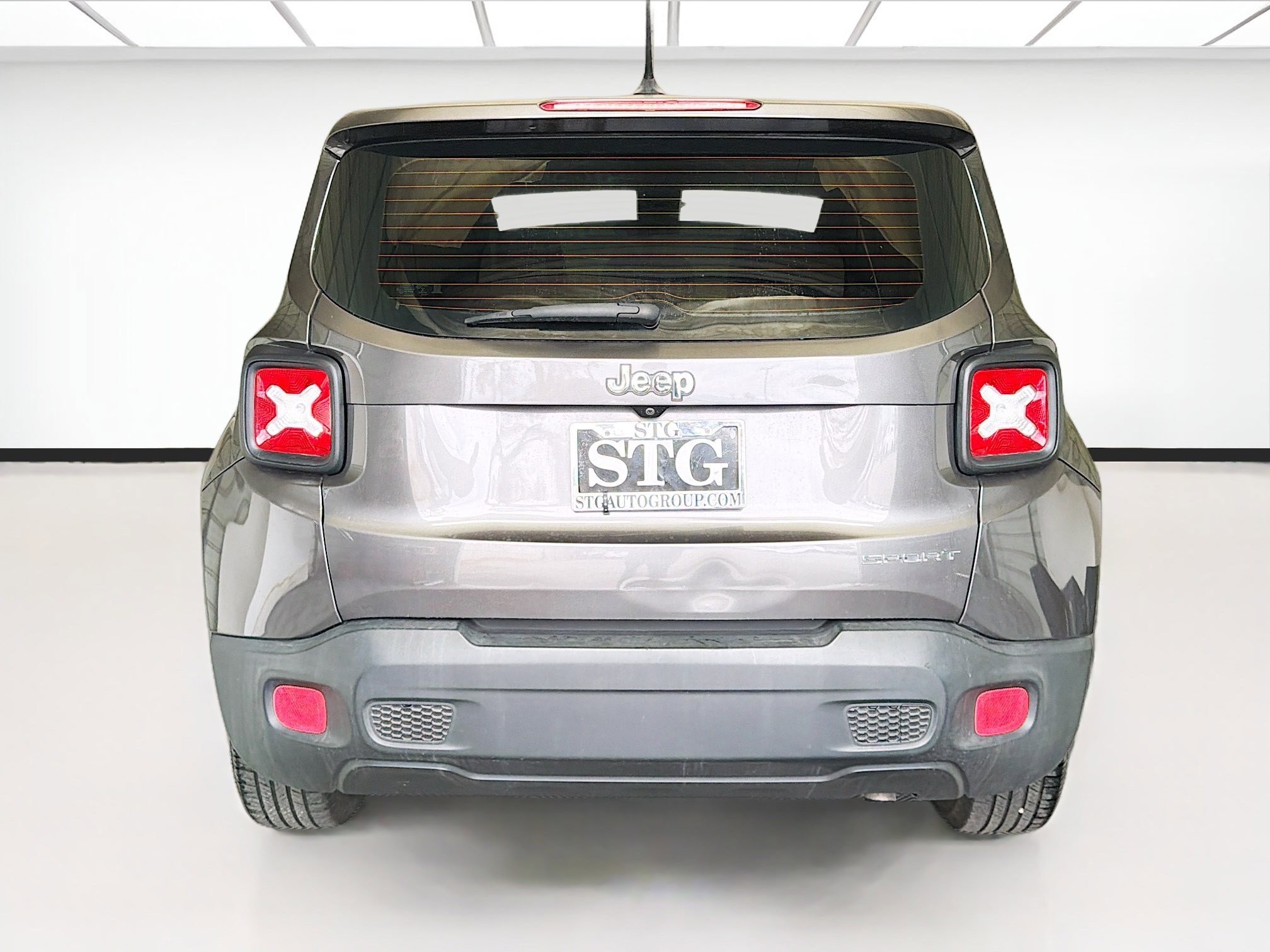 Used 2017 Jeep Renegade Sport w/ Power & Air Group image 5