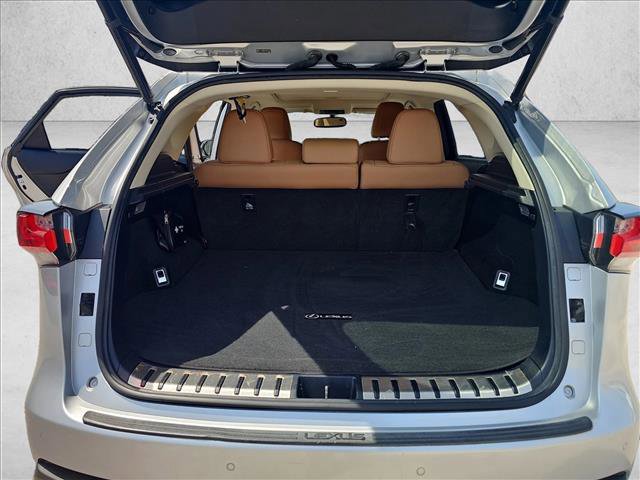 Used 2017 Lexus NX 200t FWD image 10