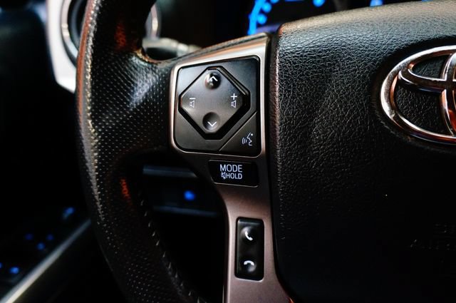 Used 2019 Toyota Tacoma SR5 AWD/4WD image 24