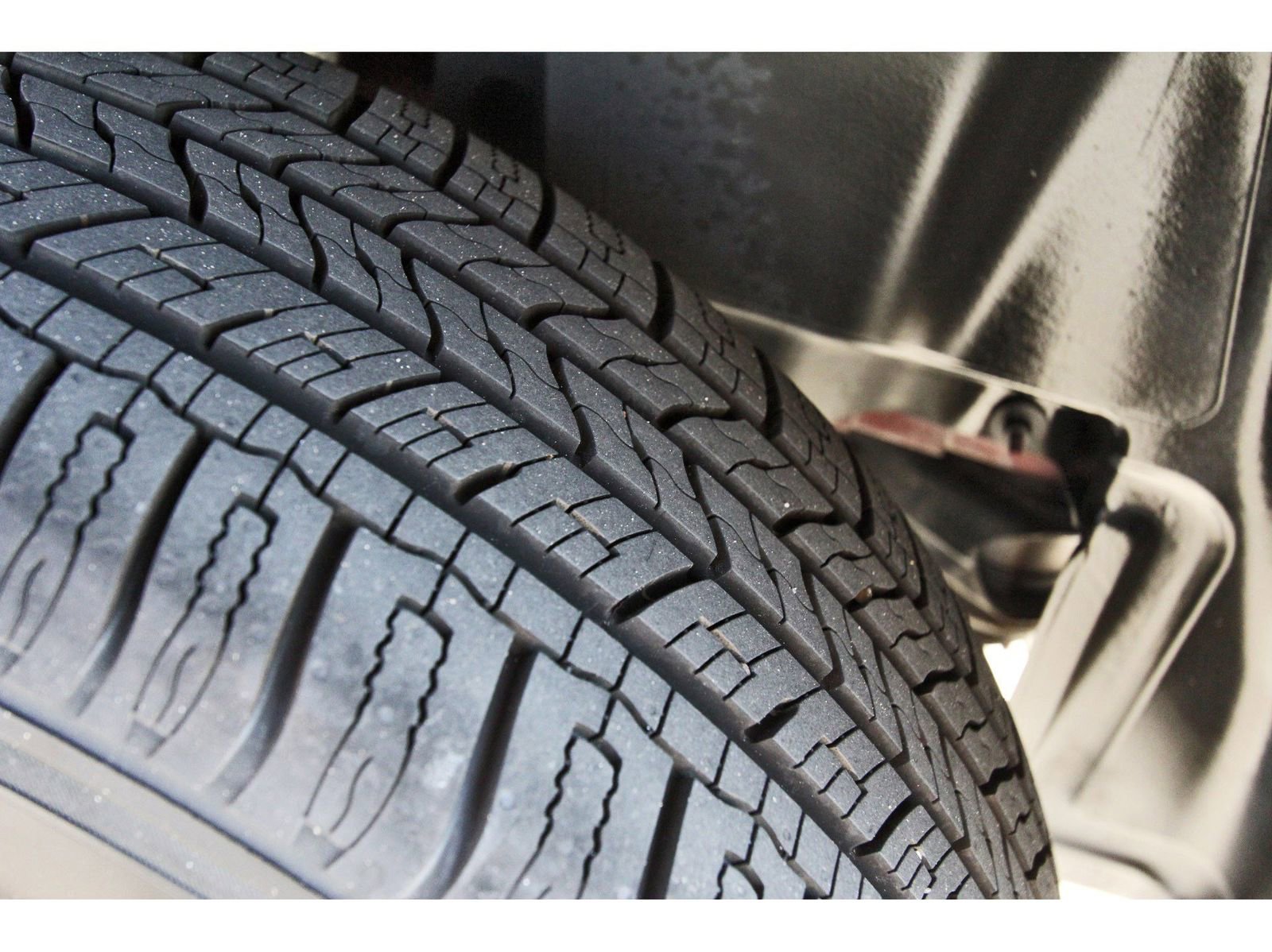 Used 2021 Jeep Cherokee Latitude Plus image 31