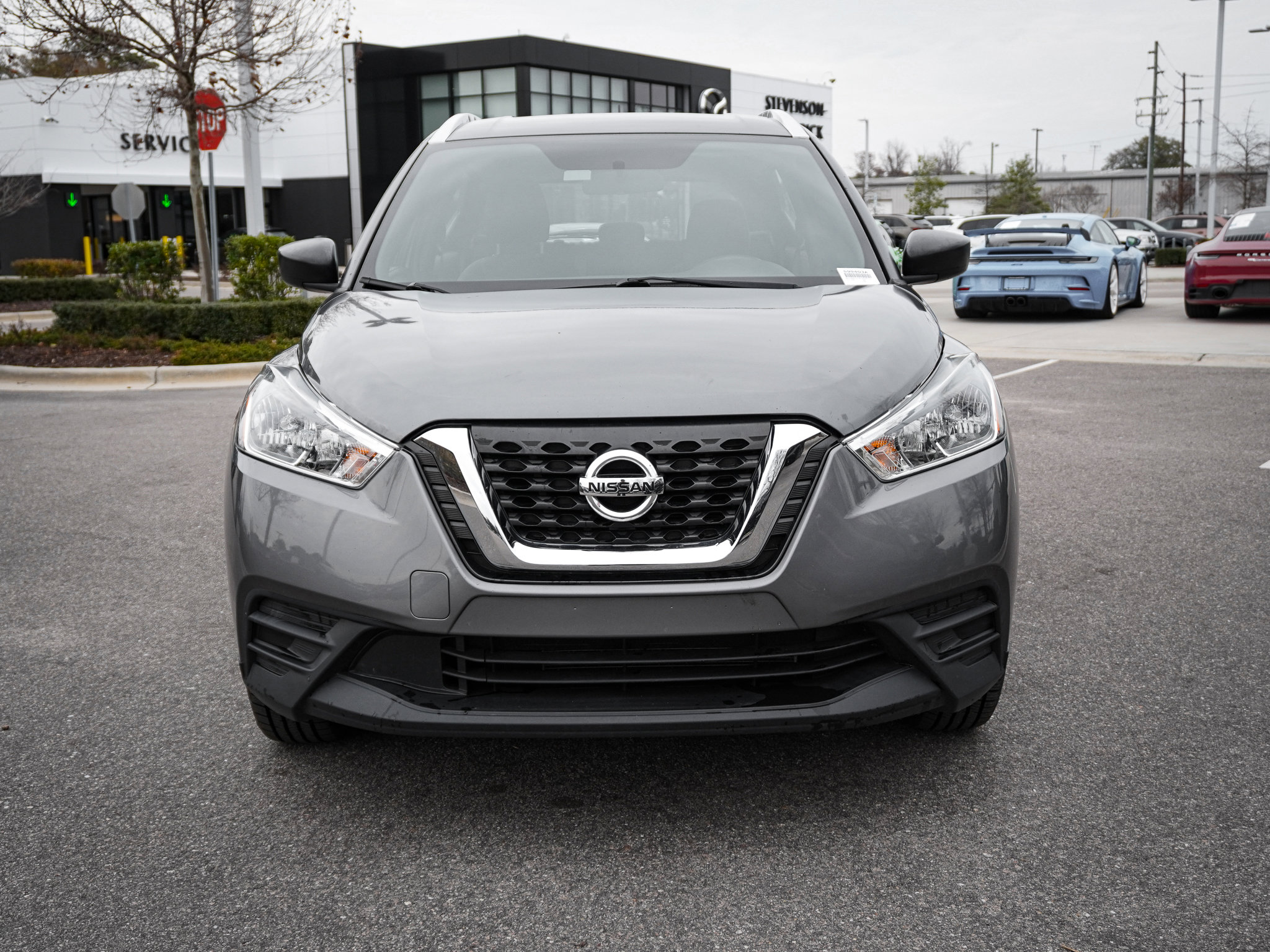 Used 2019 Nissan Kicks S image 5
