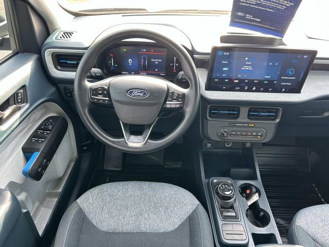 Used 2025 Ford Maverick XLT image 13
