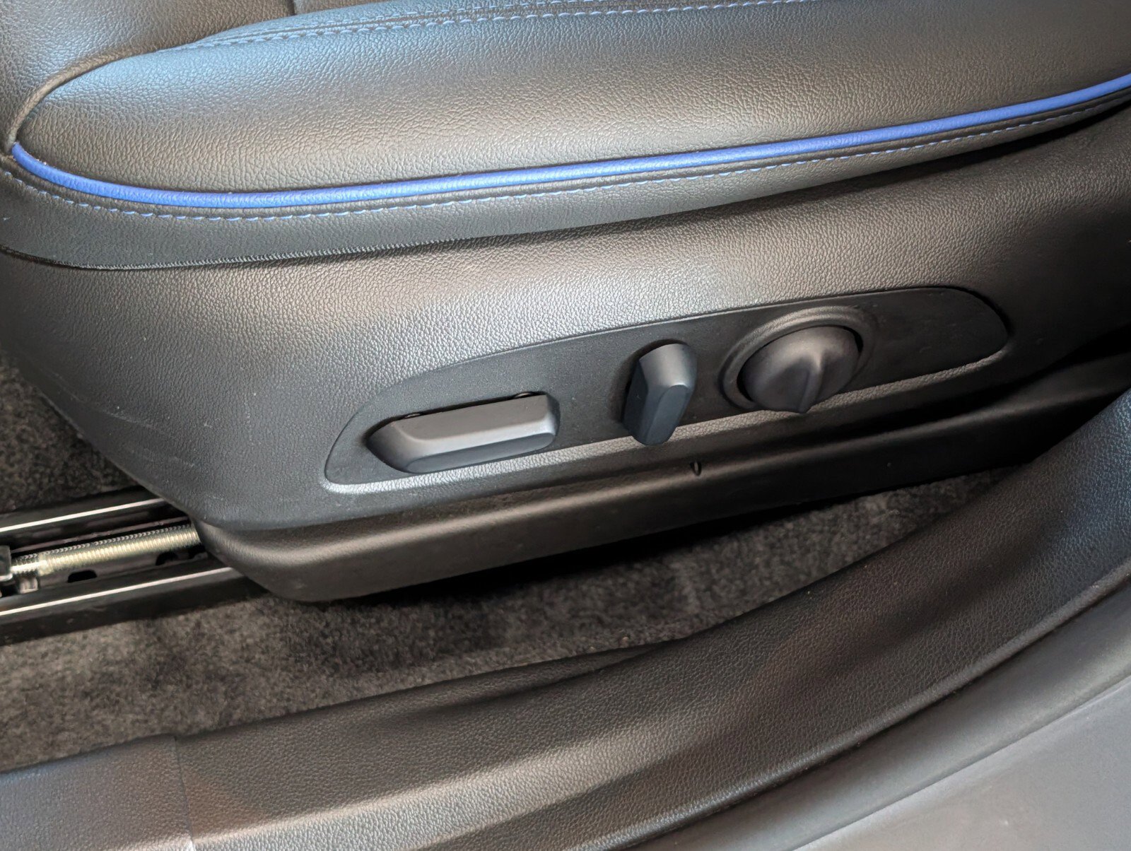 Used 2025 Buick Envista Sport Touring w/ Convenience I Package image 11