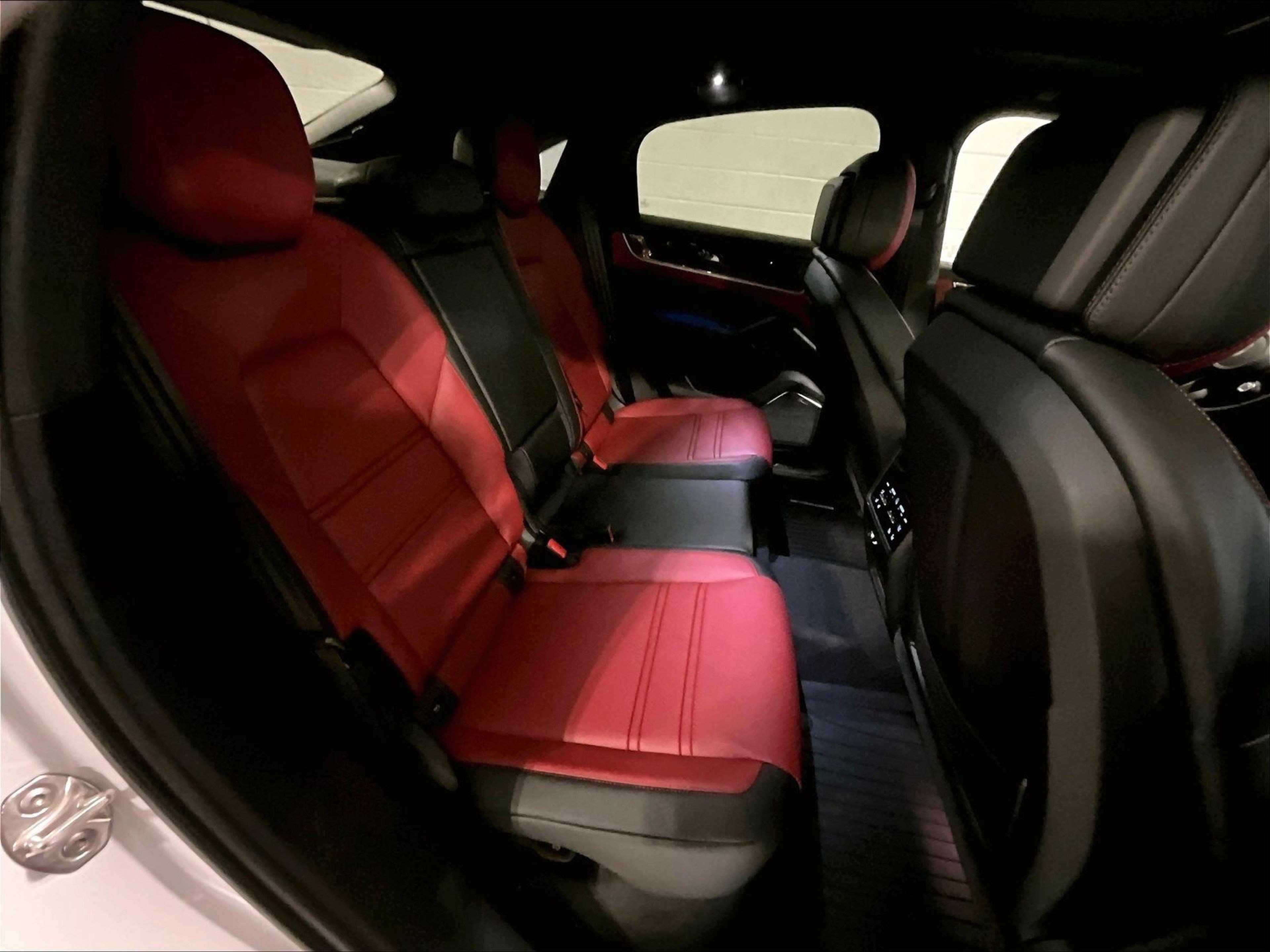 New 2026 Porsche Cayenne Turbo image 21