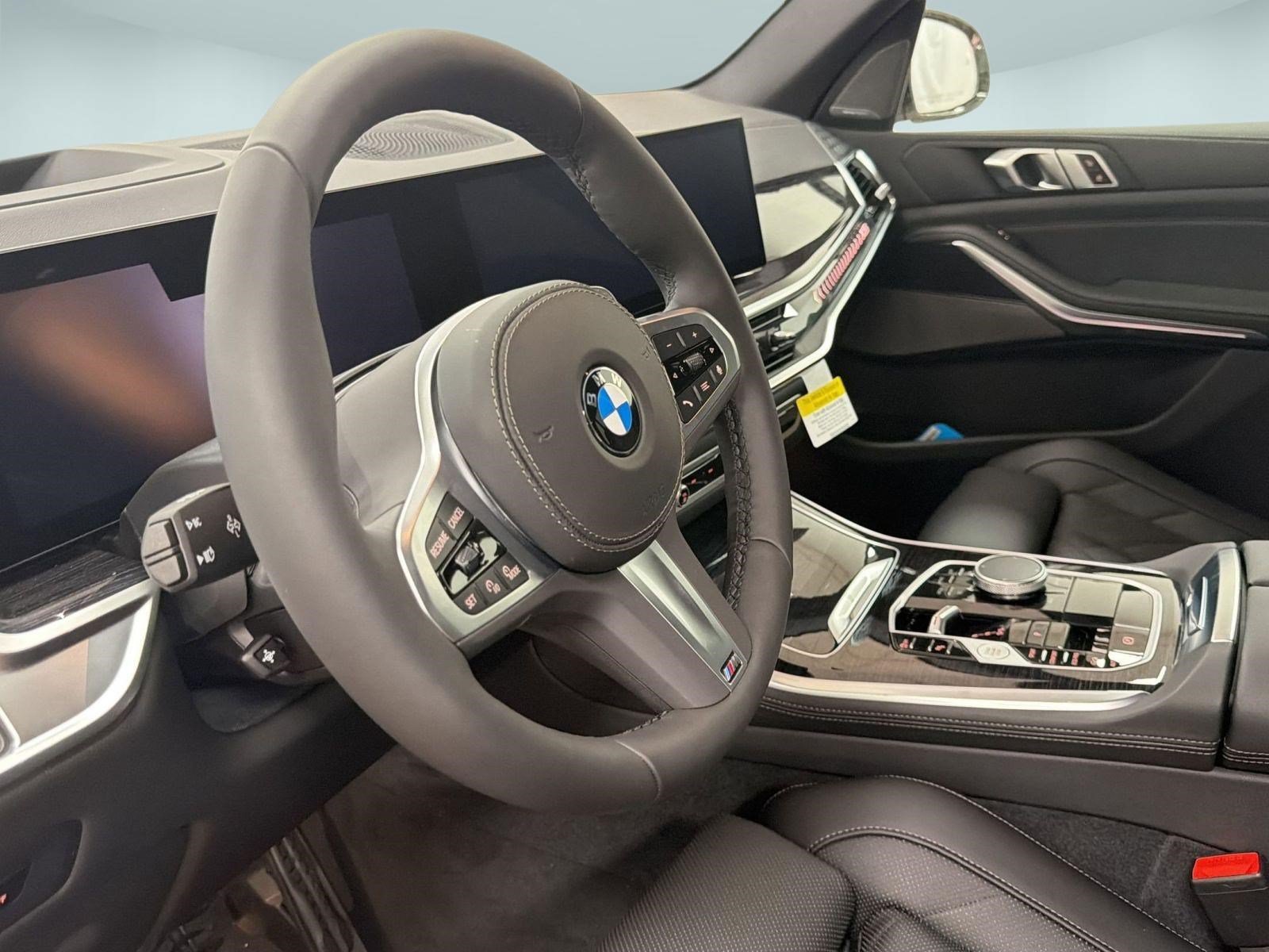 Used 2026 BMW X5 xDrive40i w/ M Sport Package AWD/4WD image 4