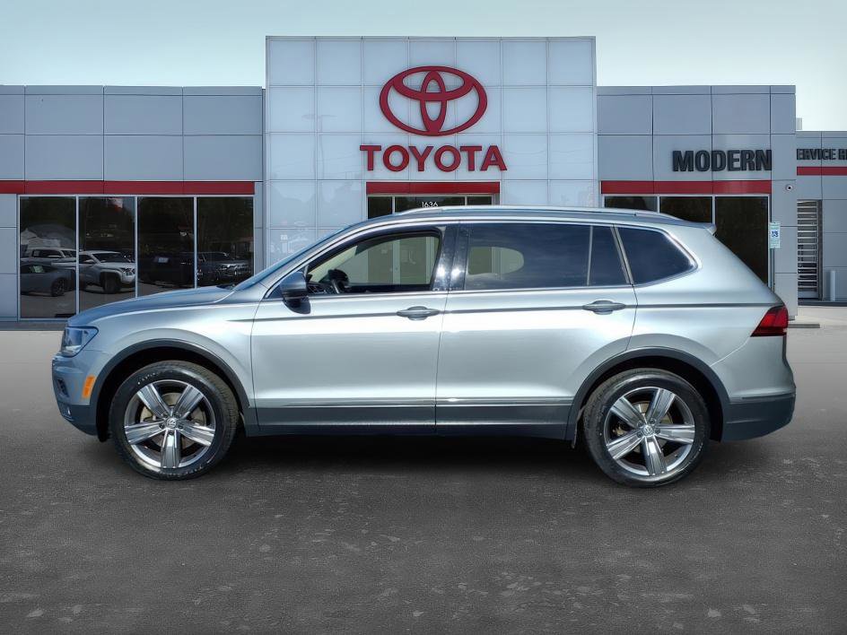 Used 2020 Volkswagen Tiguan SEL image 3