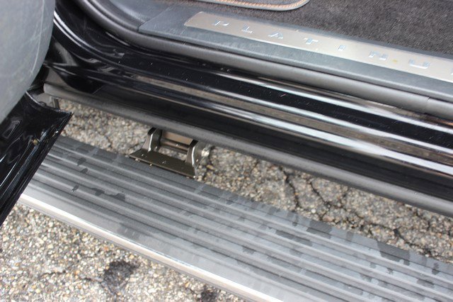 Used 2023 Ford F150 Platinum w/ FX4 Off-Road Package AWD/4WD image 8