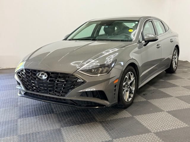Used 2021 Hyundai Sonata SEL w/ Winter Weather Package FWD image 5