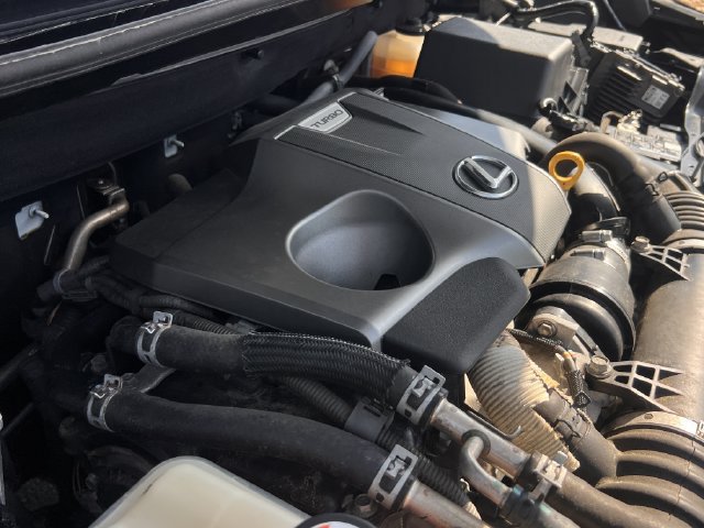 Used 2016 Lexus NX 200t FWD w/ Luxury Package image 32
