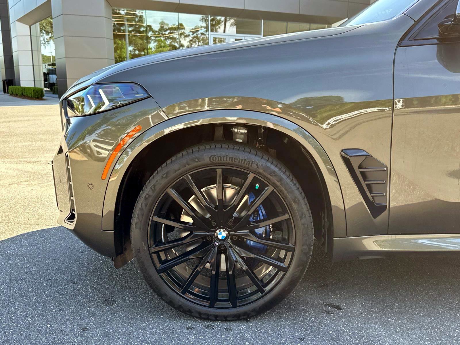 New 2026 BMW X5 xDrive40i w/ Executive Package image 10