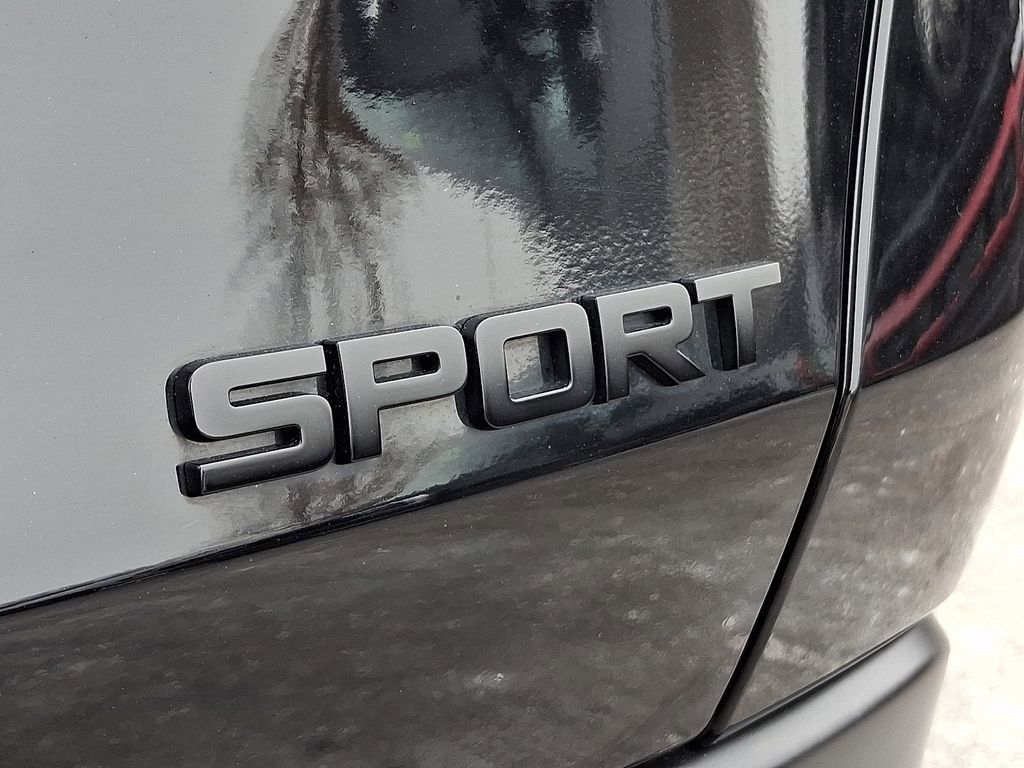 Used 2025 Honda HR-V Sport image 29