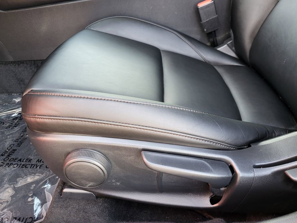 Used 2024 MAZDA MAZDA3 s image 15