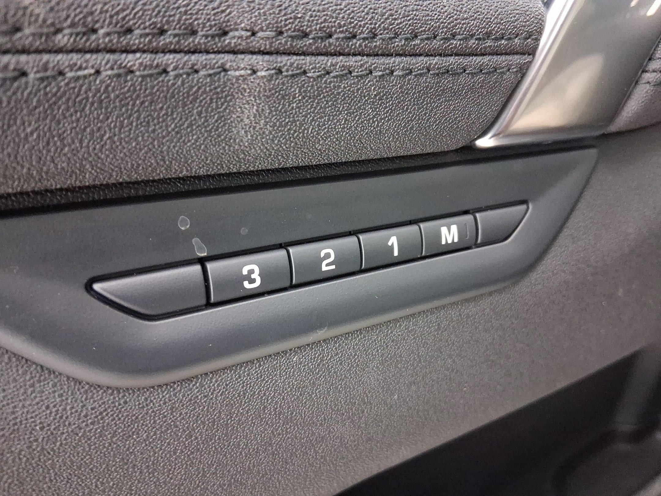 Certified 2025 Land Rover Discovery Sport S AWD/4WD image 16