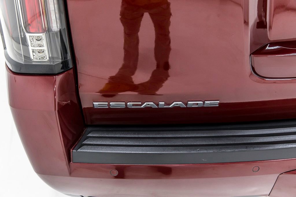Used 2020 Cadillac Escalade Premium Luxury image 6